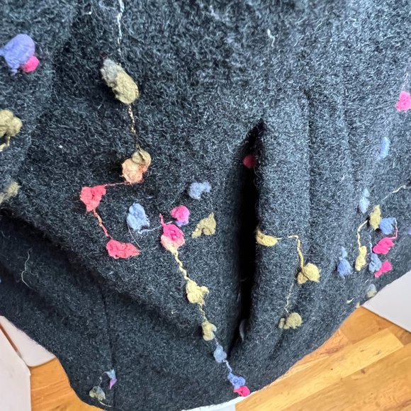 Tsunami Esq Black Wool Blend Embroidered Cropped Jacket Blazer Sz M Art-to-Wear - Picture 11 of 16